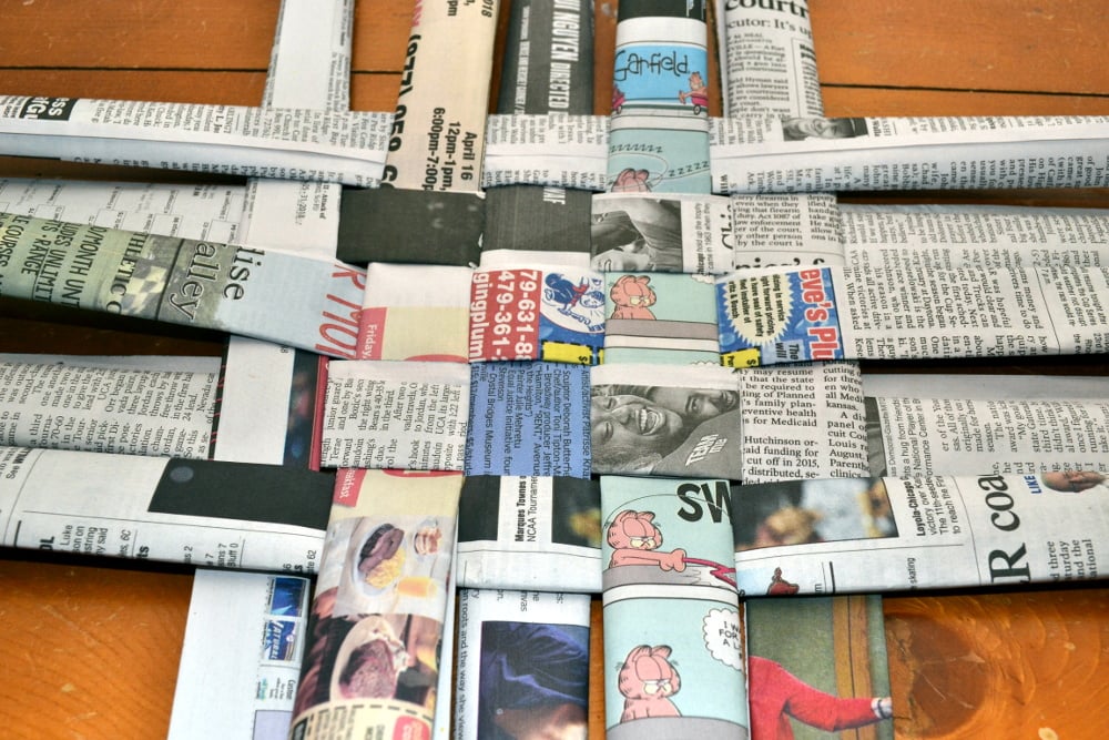 Earth Day Craft: How to Make a Basket Out of Newspapers