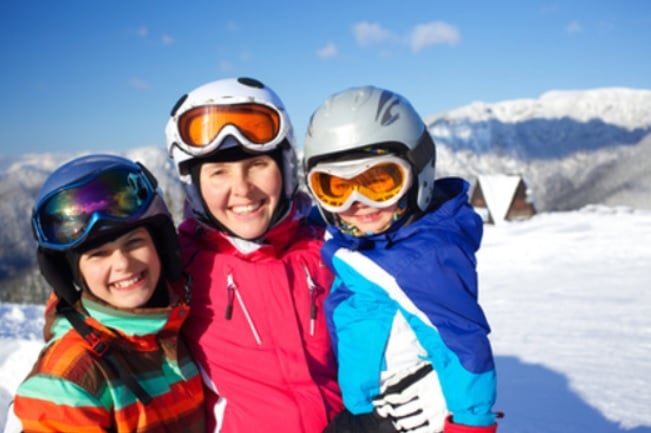 Five Tips to Making Family Skiing More Affordable