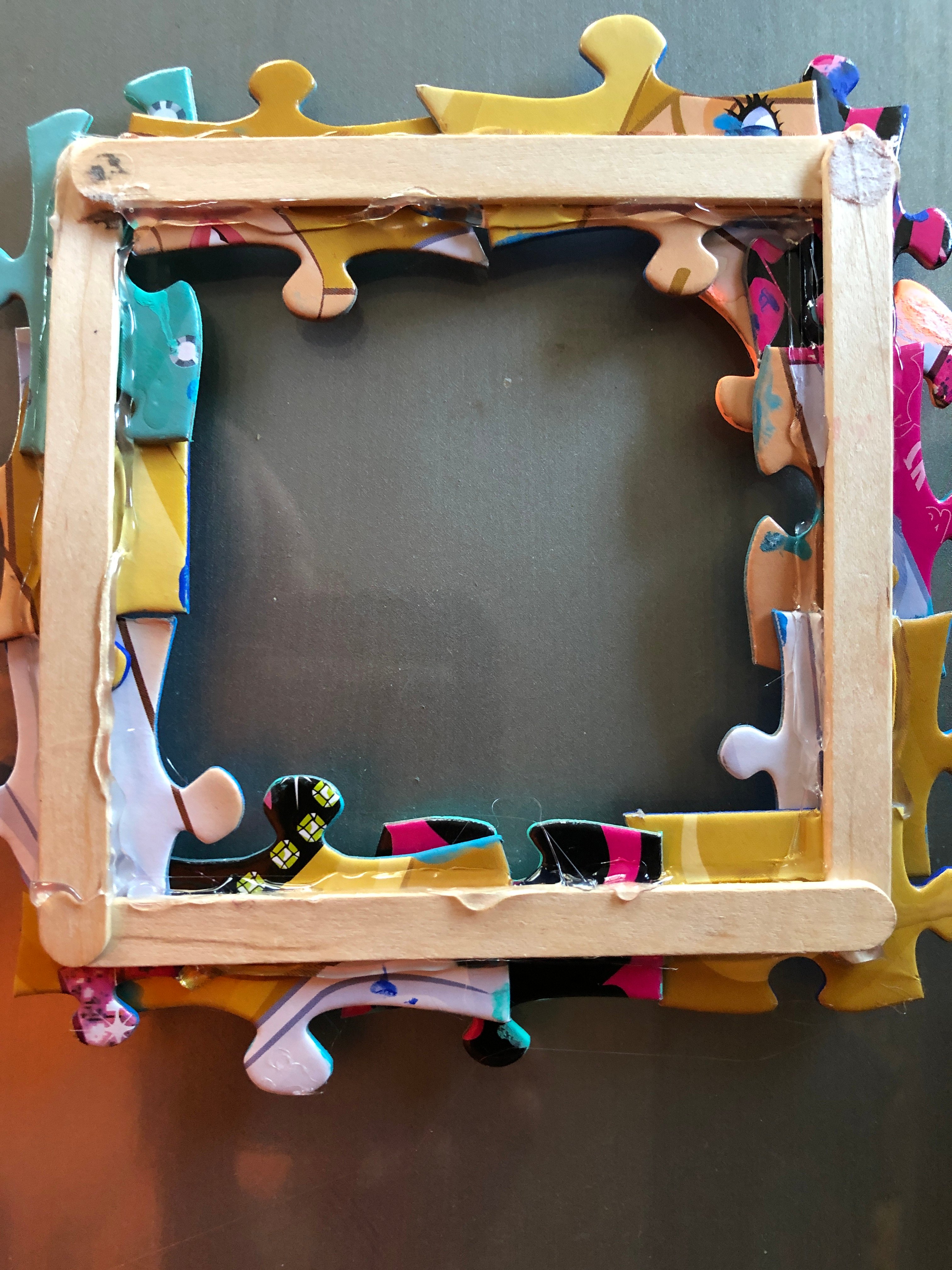 How to glue and frame a wooden puzzle