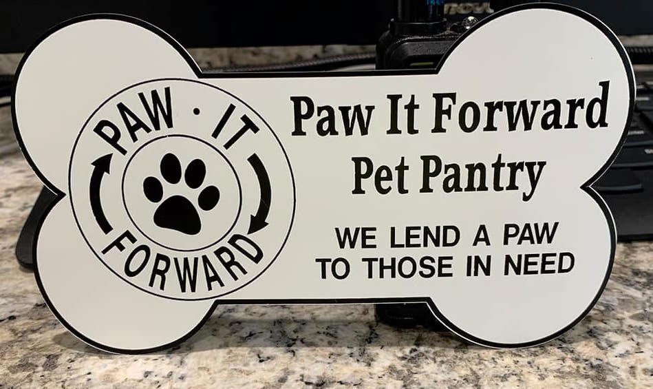 paw it forward