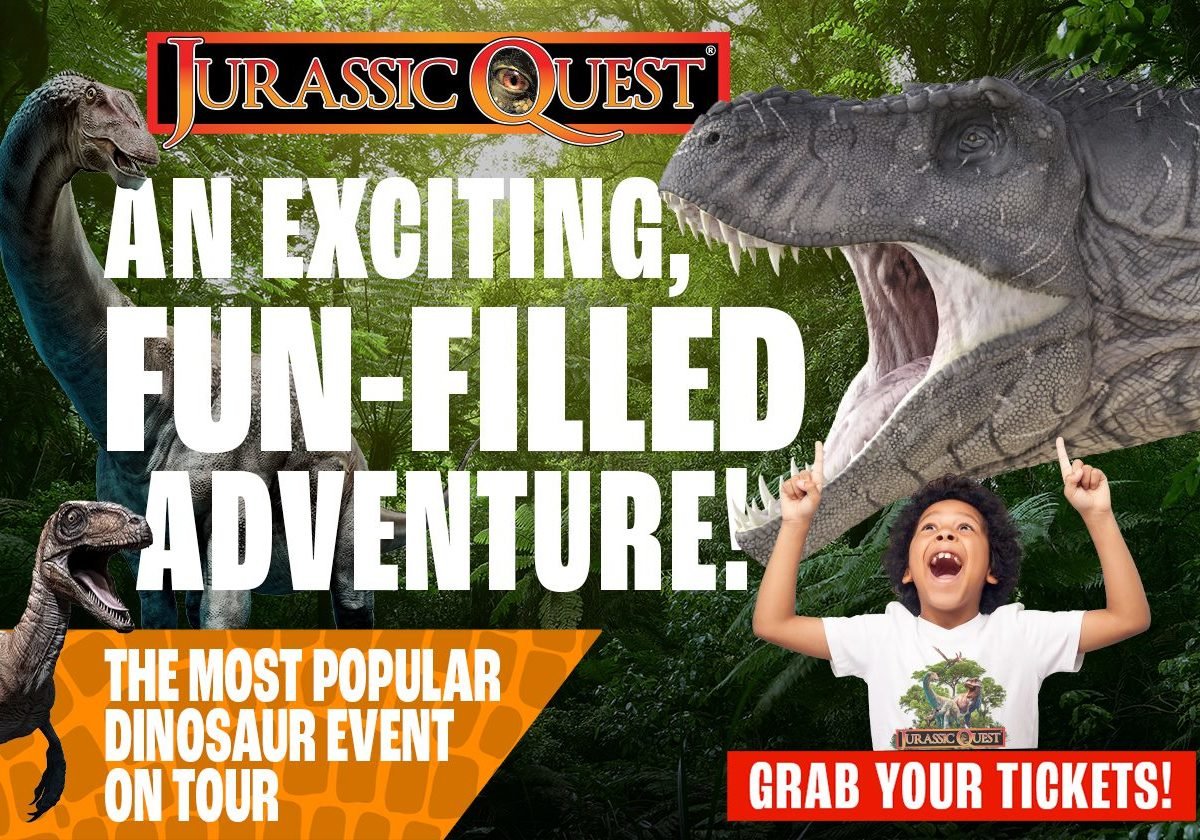 Jurassic Quest - Tyson the T.rex and Prehistoric Nick meet, not