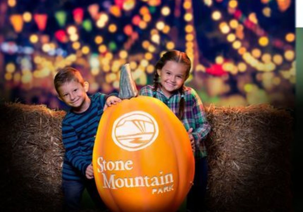 Play and glow during the Pumpkin Festival at Stone Mountain Park 2022