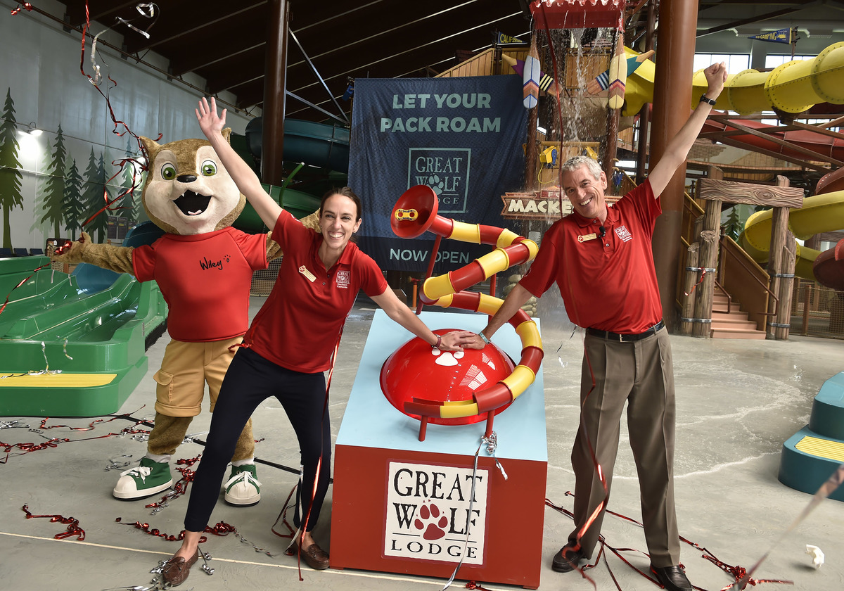 Splash Down Great Wolf Lodge Officially Opens in Manteca Macaroni