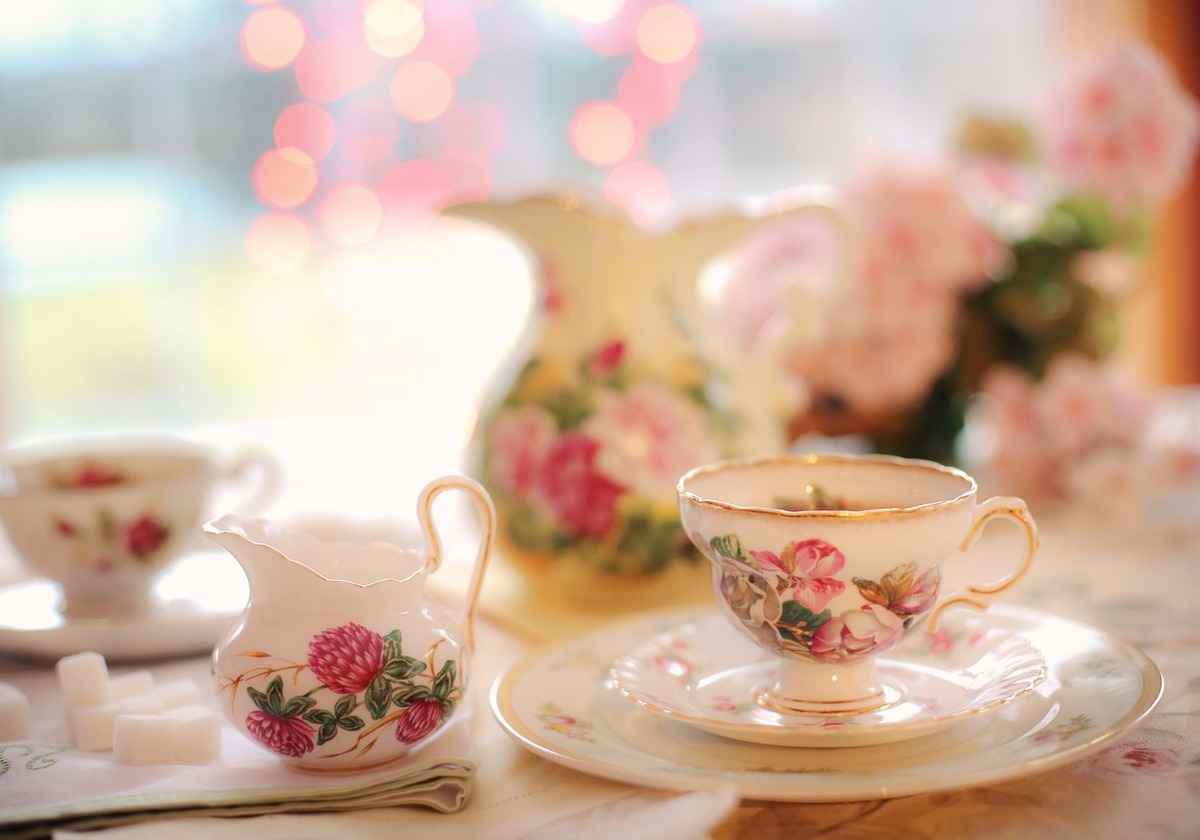 2024 Comprehensive Guide to Holiday Tea Service in Chicagoland