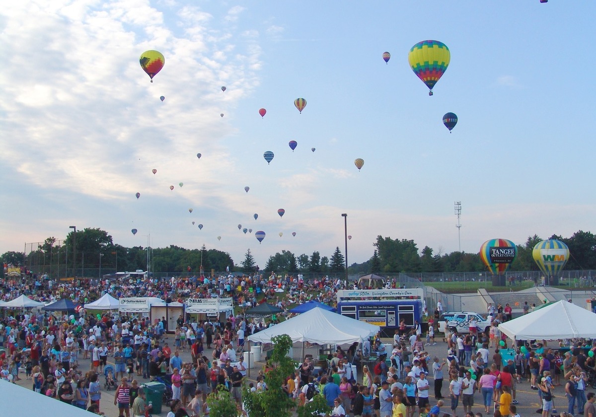 Michigan Challenge Balloonfest going on NOW Macaroni KID Livingston