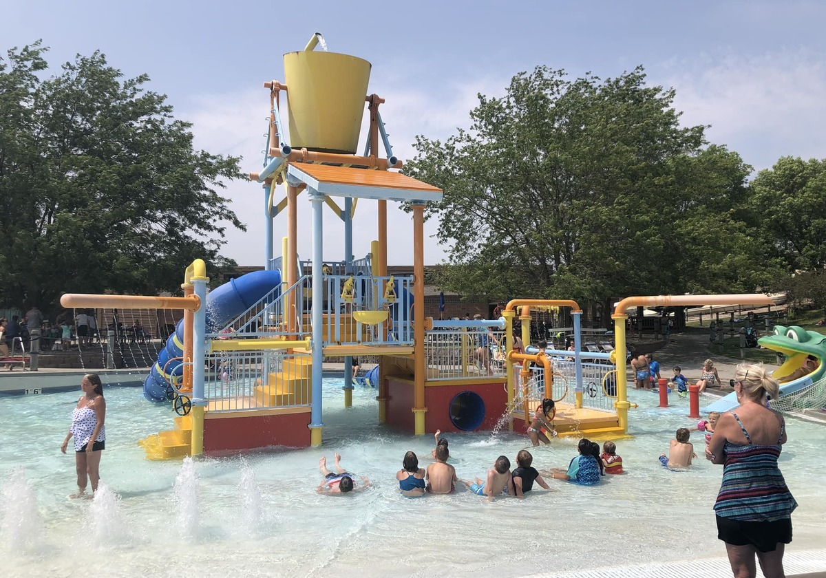 Mahoney Aquatic Center is Open! | Macaroni KID Lincoln