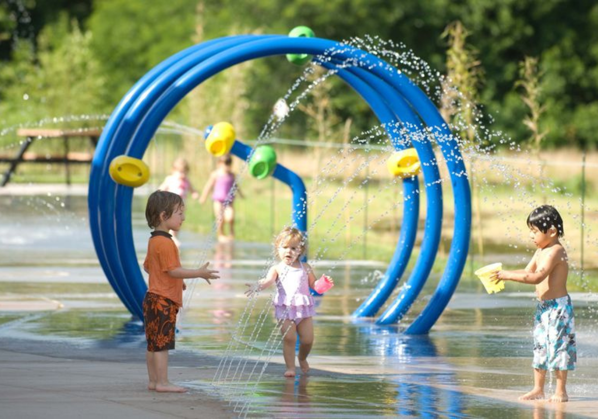 Beat the heat wave: Pools, spraygrounds and splash pads - WHYY