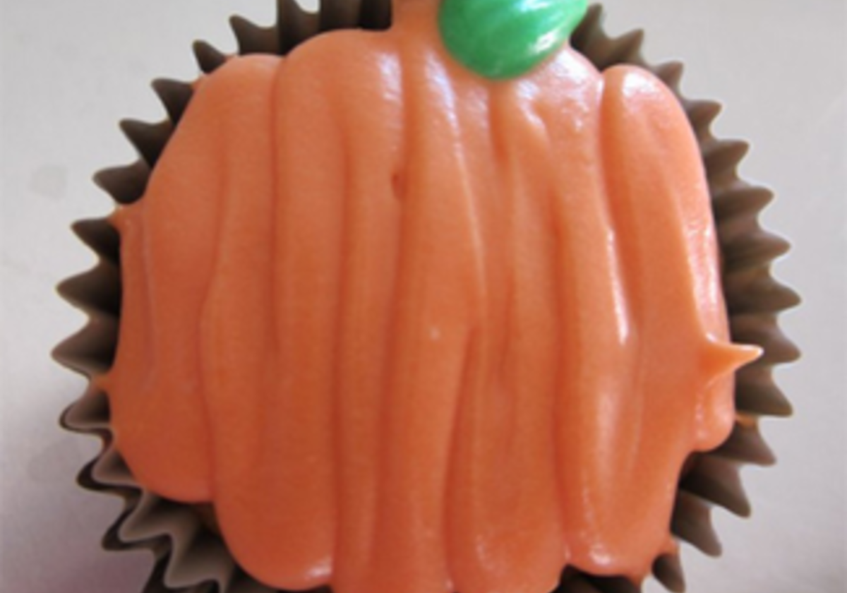 Awesome Pumpkin Cupcakes Macaroni Kid DuluthNorcross