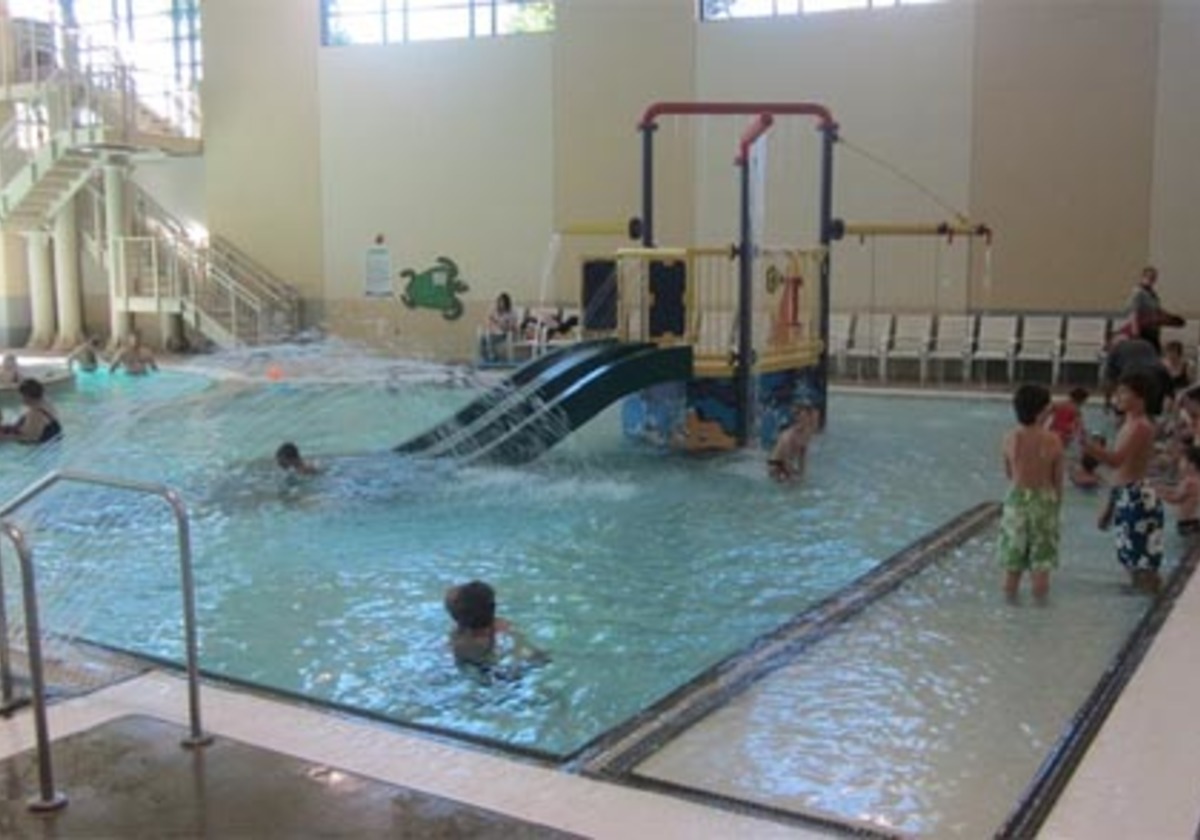 7 Favorite Nearby Indoor Pools | Macaroni KID Snoqualmie Valley 