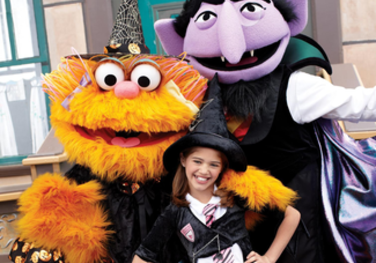 Sesame Place: The Count's Halloween Spooktacular | Macaroni KID ...