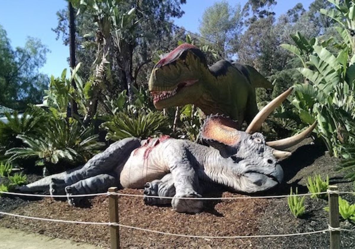 DINOSAURS: UNEXTINCT AT THE L.A. ZOO EXHIBIT REVIEW | Macaroni KID ...