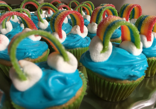 Rainbow cupcakes for parties and St. Patrick's Day