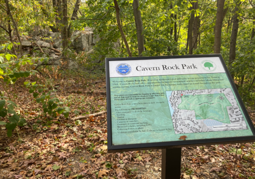 Entrance to Cavern Rock Park in Weymouth MA