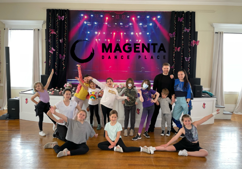 Magenta Dance Class