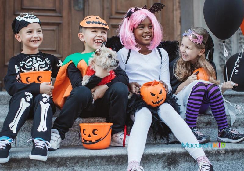 Trick or treat group