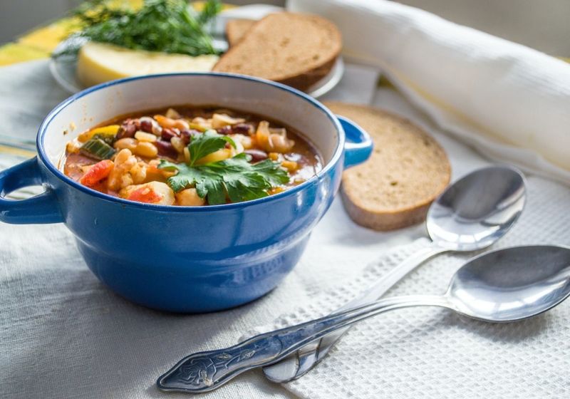 slow cooker taco soup