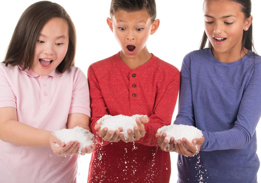 Mad Science Hampton Roads VA STEM experiment fake snow activities camps birthday parties