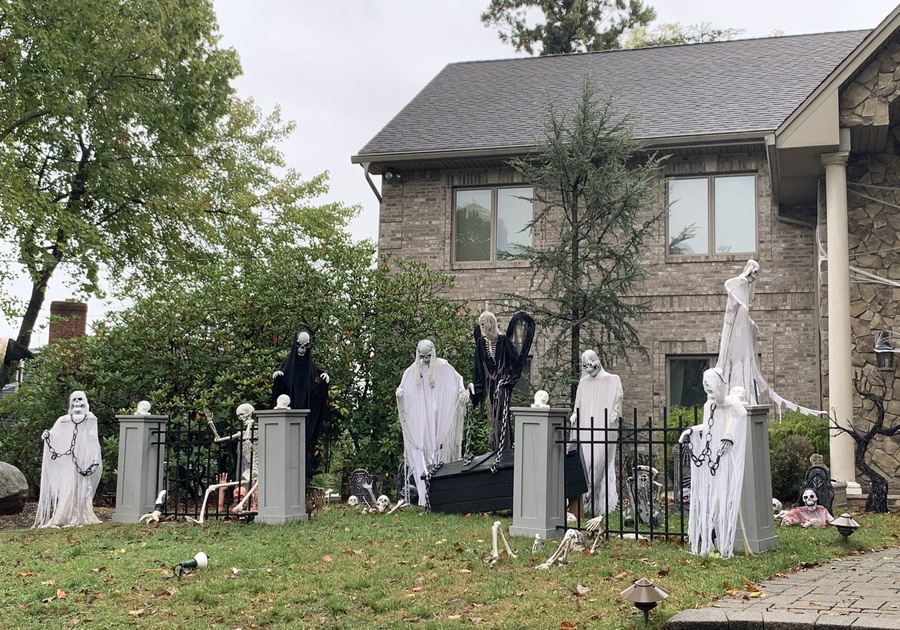 Mayhem House Halloween decorated house in Harrington Park