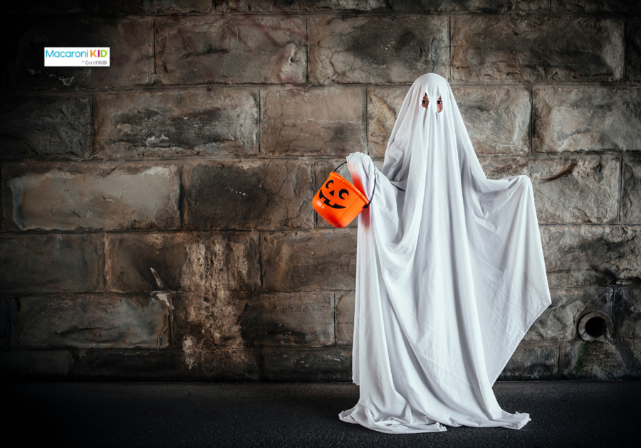 bedsheet ghost halloween costume