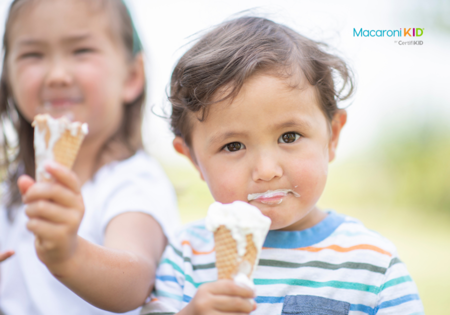 Kids with ice cream