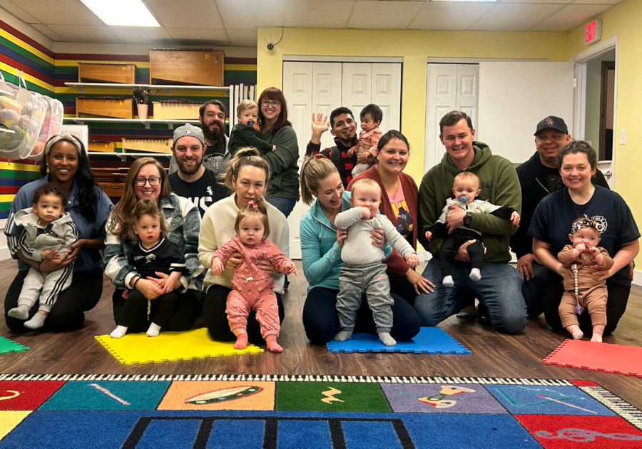 parents with babies in classroom