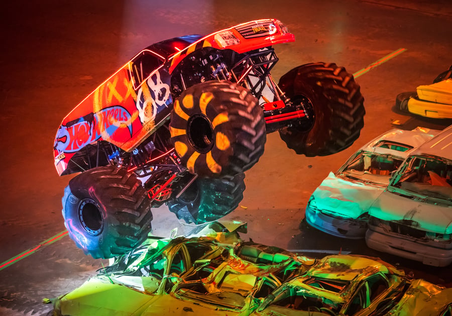 Hot Wheels Glow Party