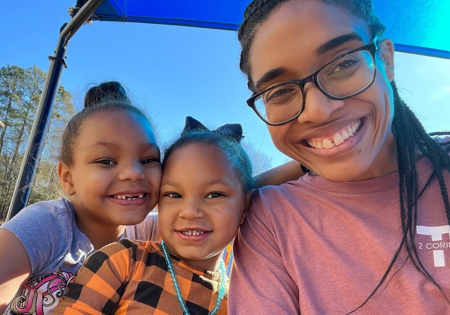 photo of Lora Smothers and two young children