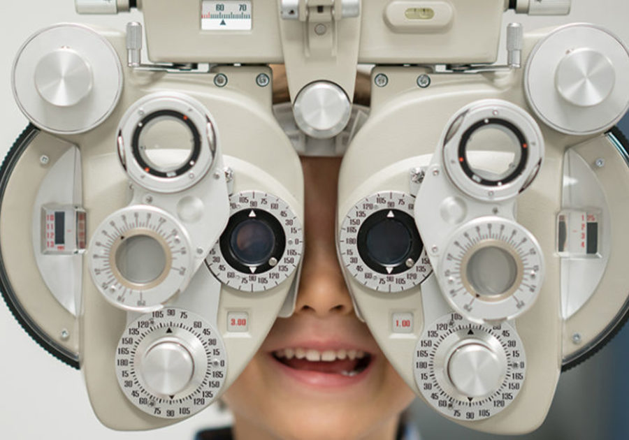 GettyImages-692381678 kids-eye-exam 1000-960x480 