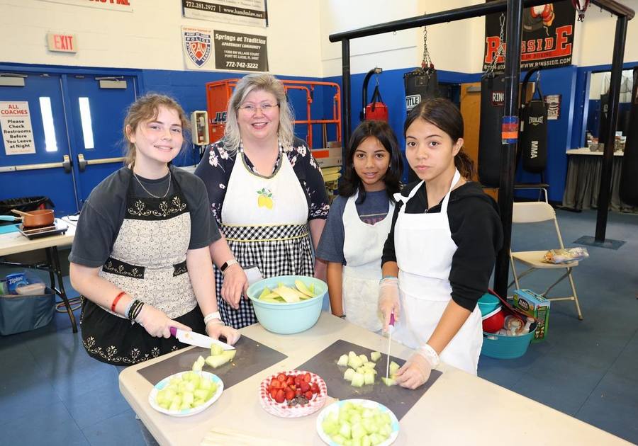 kids cooking