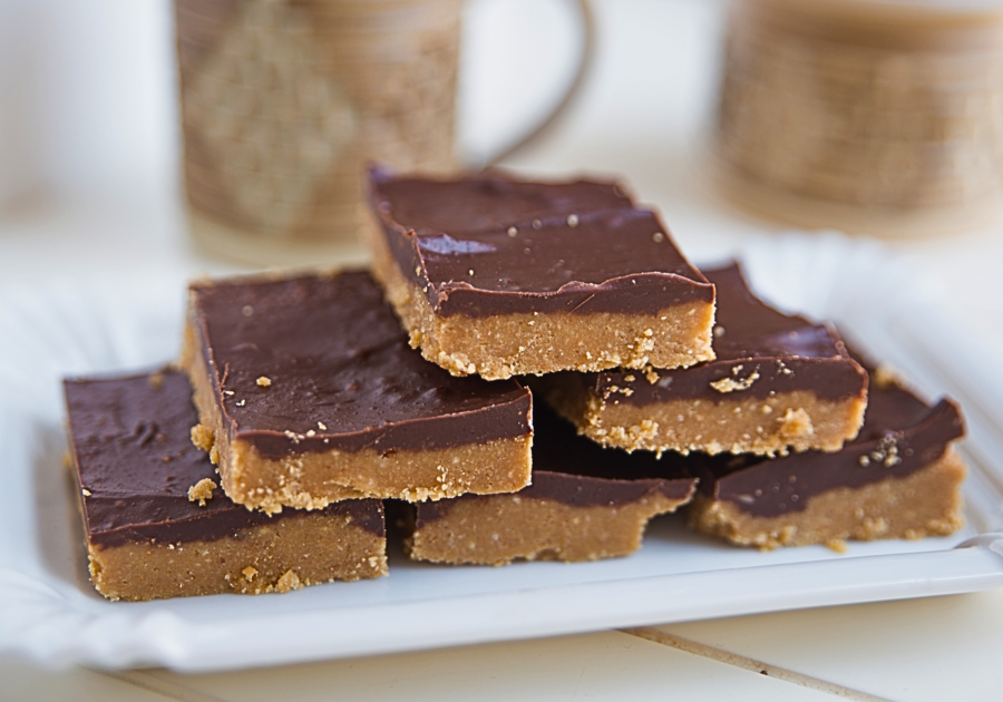 Chocolate peanut butter bar