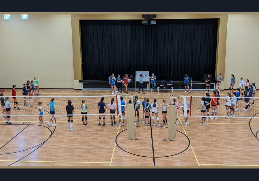 2024 Tribe TC Volleyball teams on volleyball court