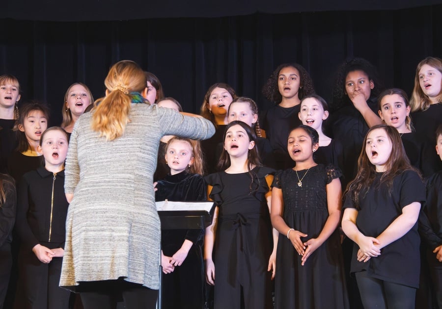 Children singing in a choir