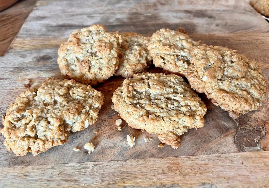 Salted Oatmeal Coconut Cookies