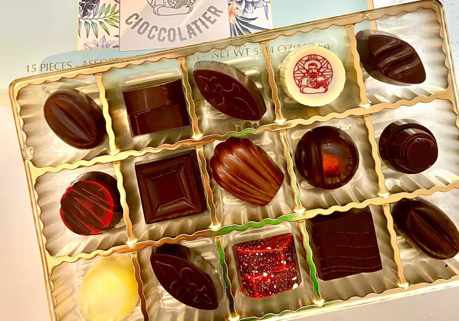 Cioccolatier box of luxury chocolatees