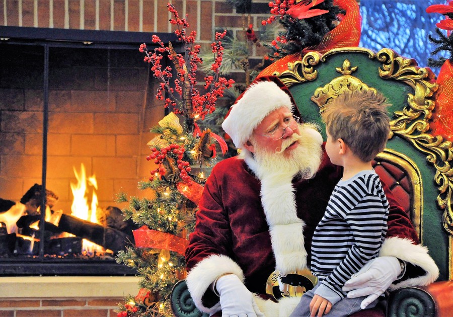 Christmas at Cantigny 2023 | Santa | Wheaton, IL