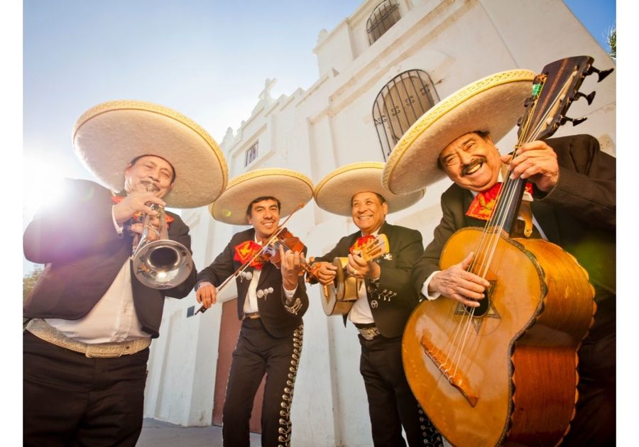Group of 4 mariachi musicians