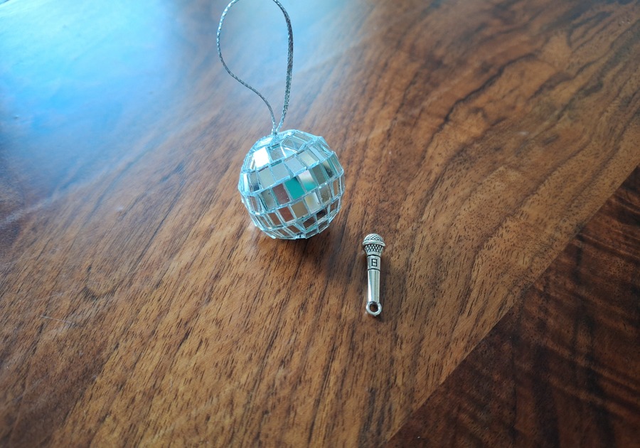 Microphone and disco ball for your elf