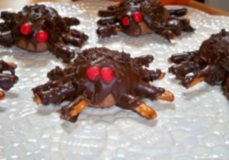 Spider Cookies for kids parties