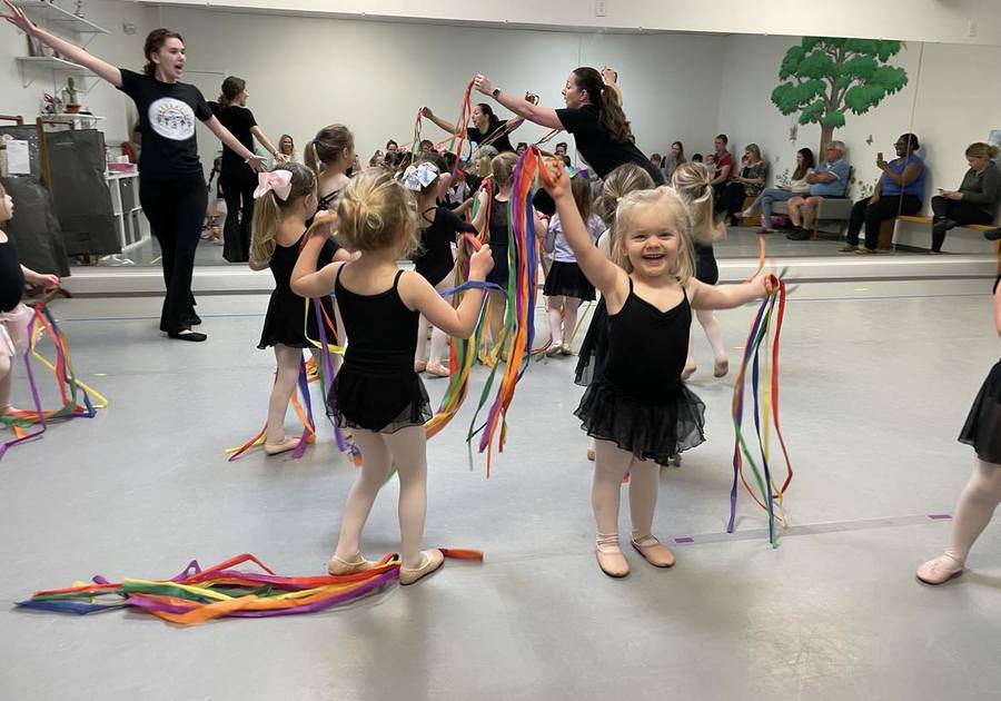 Miss Kim's Children's Dance and Arts Ballet Class