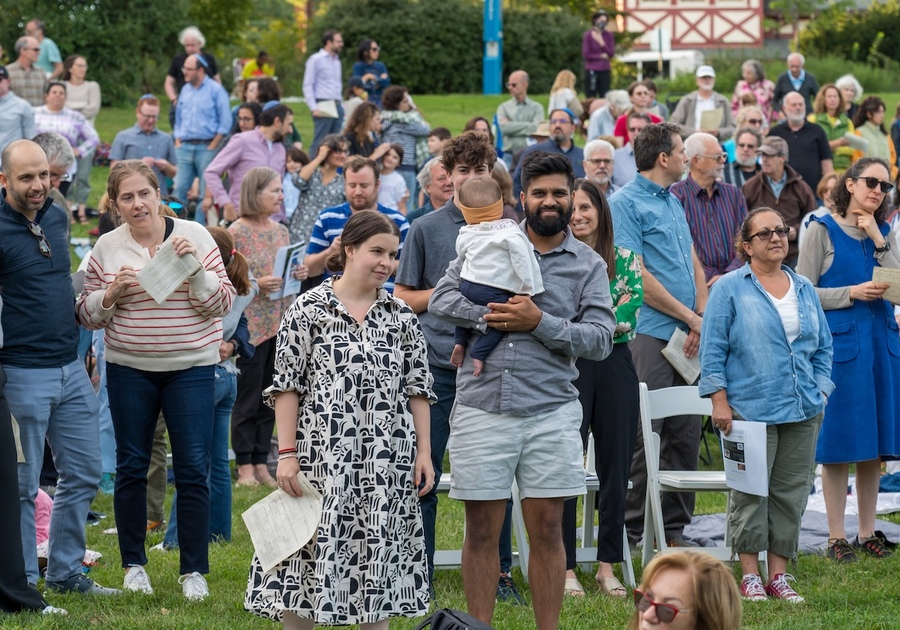 Oheb Shalom Congregation -  Rosh Hashanah in the Park, Maplewood Memorial Park (NJ) - Oct 2 2024; graphic: two women speaking to a crowd on grass.