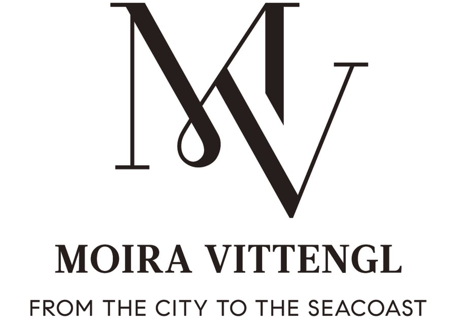 Moira V. Logo