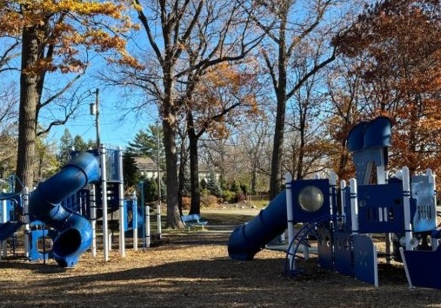 Navarre Playground - View 2 