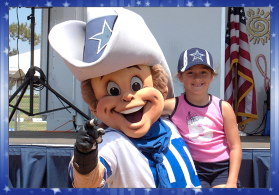 Dallas Cowboys Training Camp - Visit Camarillo