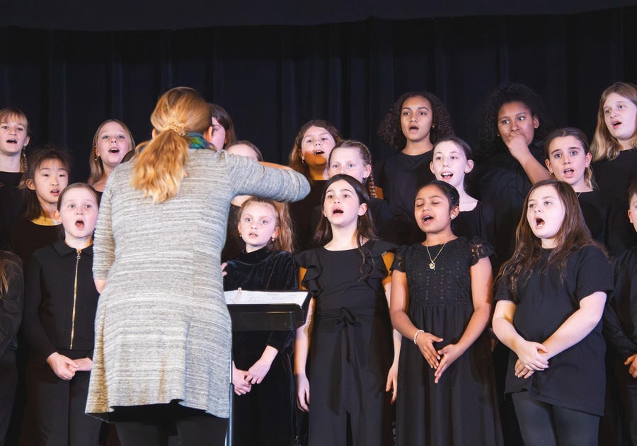 Children's chorus and director