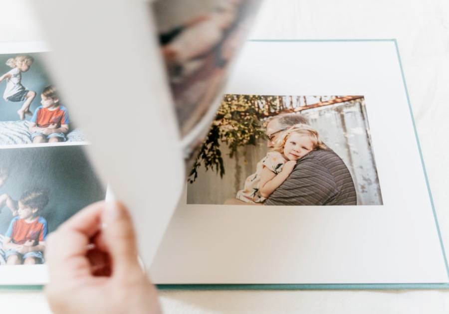 6 Steps to Make a Yearly Kid's Photo Book