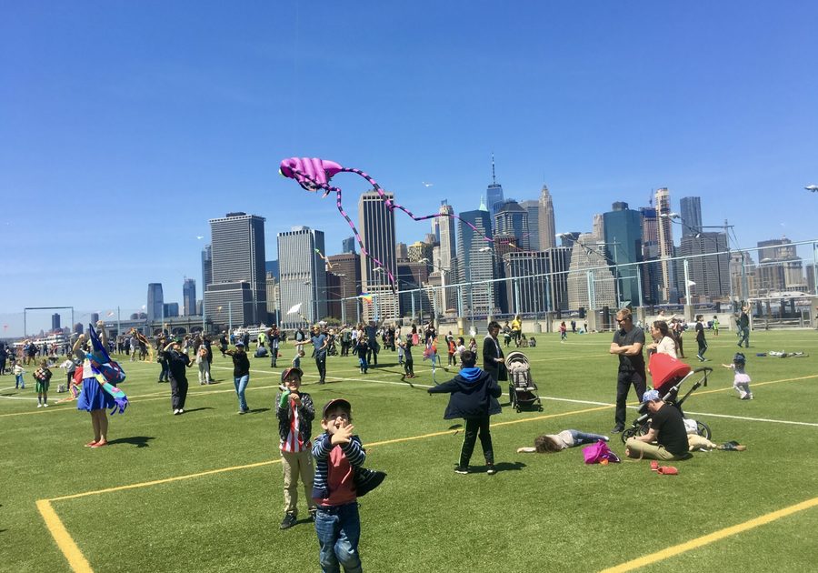 Brooklyn Bridge Park Kite Festival