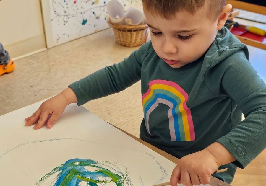 toddler painting