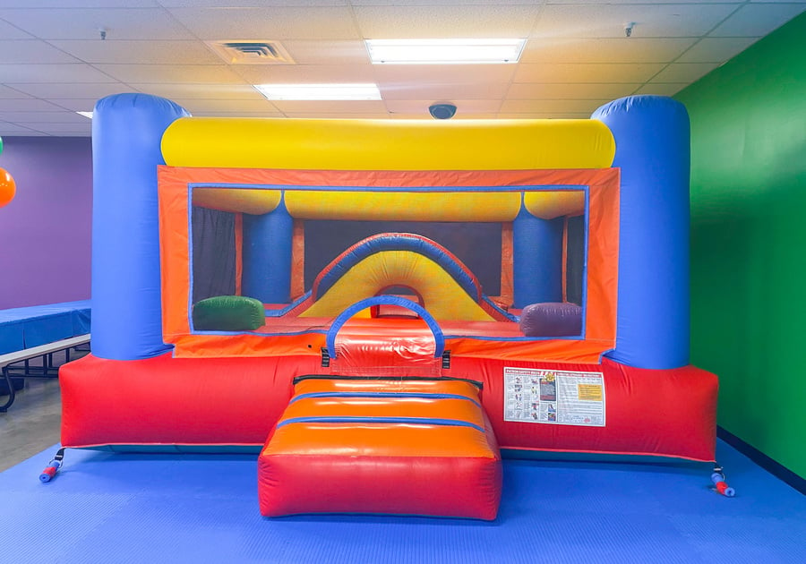 inflatable bounce house at kids wonder