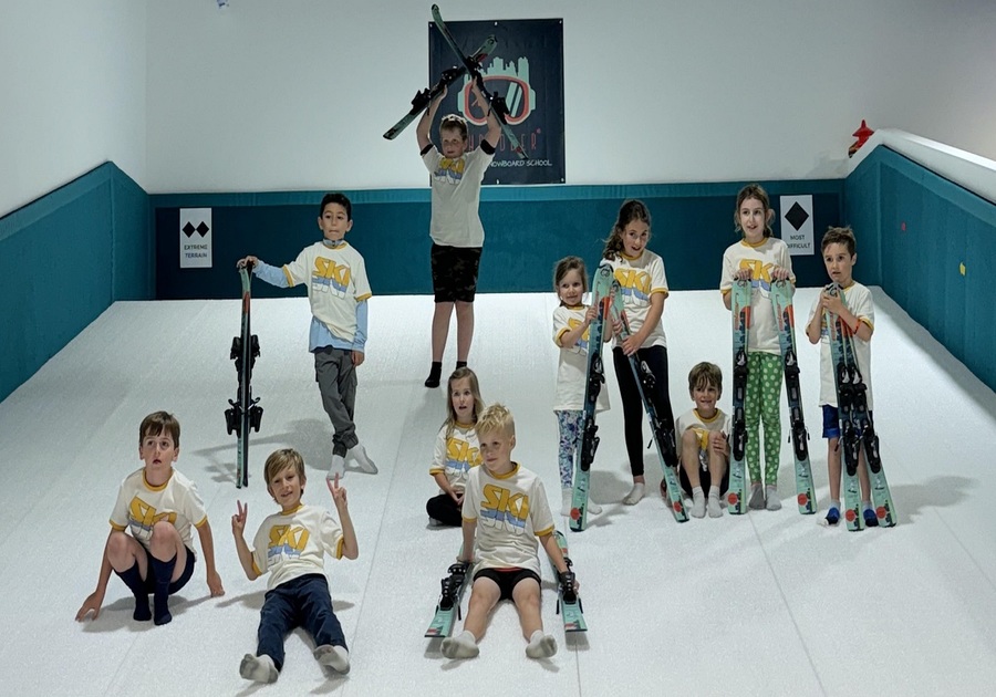 kids on indoor ski slope