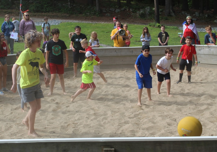 Kids playing gaga ball